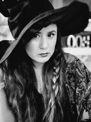 VioletteB82 profile picture
